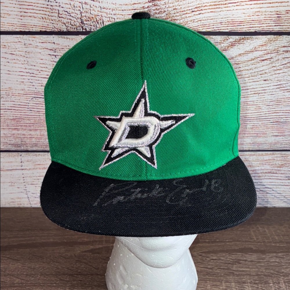 Pre Owned Youth Zephyr Dallas Stars NHL Cap Autographed Patrick Eaves
